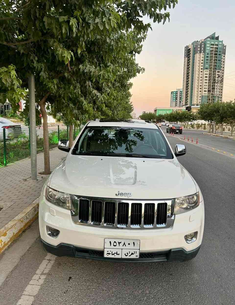 بۆ فرۆشتن: جێب گراند چێرۆکی ٢٠١٢ 🚘
✨ مۆدێل: ٢٠١٢ (ڕەنگی سپی)
✨ ڕۆیشتوو: ١٧٠,٥٧٢ کم (حەقیقی)
🔹 بۆیاخ: تەنها یەک چەمەلەغ و نیوەی بۆنیدی بۆیاخە.
🔹 شاسی و ئێرباگ: بەشەرت، بێ ناوگرتن و ئێرباگی تەواوە (نەتەقیوە).
🔹 مەکینە و گێڕ و دەبڵ: هەمووی بەشەرت و بێ کێشەیە، سیستەمی ئەکسل و توندوتۆڵی زۆر بەشەرت.
🔹 تایبەتمەندی: سەیارەکە سڵایتە و ٥ مۆدی لێخوڕینی هەیە.
⚙️ تێبینی: سەیارەیەکی زۆر توندوتۆڵە و هیچ مەسرەفێکی تێدا نییە، ماڵی دۆستە.
💵 نرخی قفل: ١٥٥ وەرەقە ($١٥,٥٠٠) - نرخەکەی کۆتاییەتی و تکایە بۆ مەمەڵە تەلەفۆن مەکە.
📞 ژمارەی تەلەفۆن: *********** السليمانية, العراق
