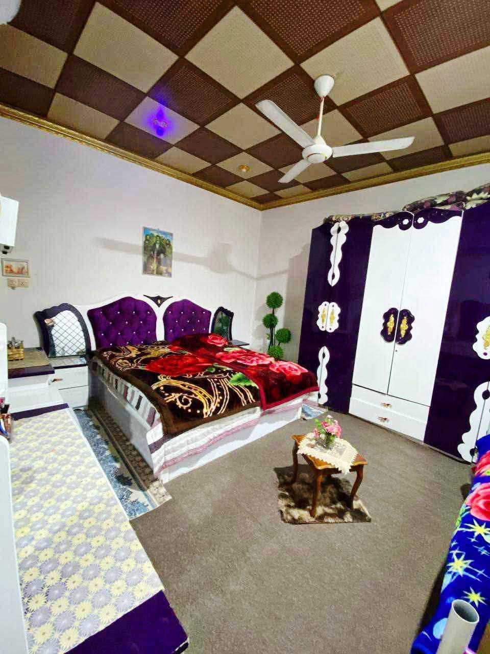 دار للبيع طابو زراعي سند 25 
المساحة 220 متر طابقين 
الطابق الاول غرفتين ٢ وصاله ١ وستقبال١ ومطبخ ١وصحيات داخلية وخارجية٢
الطابق الثاني غرفتين ٢ وصاله ١وصحيات ١
بناء طابوق جمهوري اساس وسقف صب كونكريت 
العنوان / شارع المطار الجديد بشارع الشفلات المقرنص . قرب جامع السجاد ع

السعر  ١٣٠ مليون 

للاستفسار:- ***********
