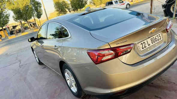 السلام عليكم
ماليبو فىة Lt 2022 جديدة كلش لوك
حادثها طعجة صغيرة بالجاملغ الامامي
مال السايق ومصلحة بارد

محرك ١٥٠٠ تيربو
بك لايت لد
تبريد مناخي منفصل
جنطة قاصة
شاشة كار بلي
هند بريك بصمة
تخم تاير وباتري جديد
اوتو ستوب
كشن. كهرباء
فول تحكمات ستيرن
ويل كب
زجاج فوتو
حجر بيئة بلادي
مقاعد هيترات
بصمه تشغيل وابواب وصندوك
تشغيل عن بعد 
لد امامي خلفي 
بجم كبس شركه 
شرط برغي ممفتوح بلسياره 

السعر ١٣٠$ وبيها مجال
للاستفسار
***********
