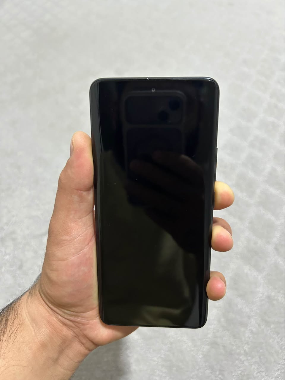 سلامو علیکوم 
Redmi note 14 pro plus
بۆفرۆشتن ڕام 12  زاکیرەی 512. نەکراوە کامێرا 200 مێگاپێکسڵ کامل ئەشیا  شاحنو کەڤەری لەگەڵە نرخی 400 هەزارو کەمێک معامەلە لەسلێمانی.  *********** السليمانية, العراق
