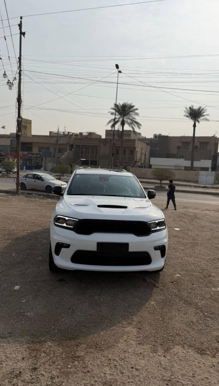 السلام عليكم دوج دورنكو
فقط للبيع 2023

موصفات GT بلاس المعروفة 

رقم بغداد هزة ورقم جديدة  وبسمي 

 وارد صور الحادث موجود

ماشية 30 ميل 

#الــمــواصــفـــات :-

{1} محرك 6 سلندر 3600

{2} غرفة السيارة اسود
{3} كامره دواره)

{4} 4حساسات خلفية

{5} شاشه جبيره

{6} تشغيل عن بعد

{7} تخم تاير

{8} مري قلابة عند الرجوع

{9} ويل كب كروم حجم 20

{10}حداديه جديده كاملابواب+مري+دعاميات)

{11} كشنات كهرباي

{12} الكشنات الامامية كهربائية

{14} تدفئة للكشنات الامامي ولخلفيات وتبريد

{15} كاميرا خلفية دواره عند الرجوع

{18} شاشه كبيرة للتحكم في ايعازات السيارة

{19} تبريد 4 قطع

{20} لايت زنون + كشاف+ حاجب زنون

{22} سستم صوت متكامل مع دمام خلفي

{23} تحكم سترين جهتين أمامية وجهتين خلفية

{24} نضام مانع انزلاق

{25} نظام قيادة sport و ايكو للوضع الرياضي

{26} كير أوتو + عادي هو

{27} بصمة تشغيل+ترحيب+عن بعد

{29} إشاير بالمري 

{30} نظام إطفاء ذاتي بالازدحام

{31} نظام ايكو لتقليل صرف البانزين
راداد 

ملاحضه /مبدل بنيد 3 فتحات للجماليه و البنيد لاصلي موجود لا حادث ولا شيء  فقط جماليه 

الاستفسار اتصال 

***********
ب 31.500$ بيه مجال قليل
