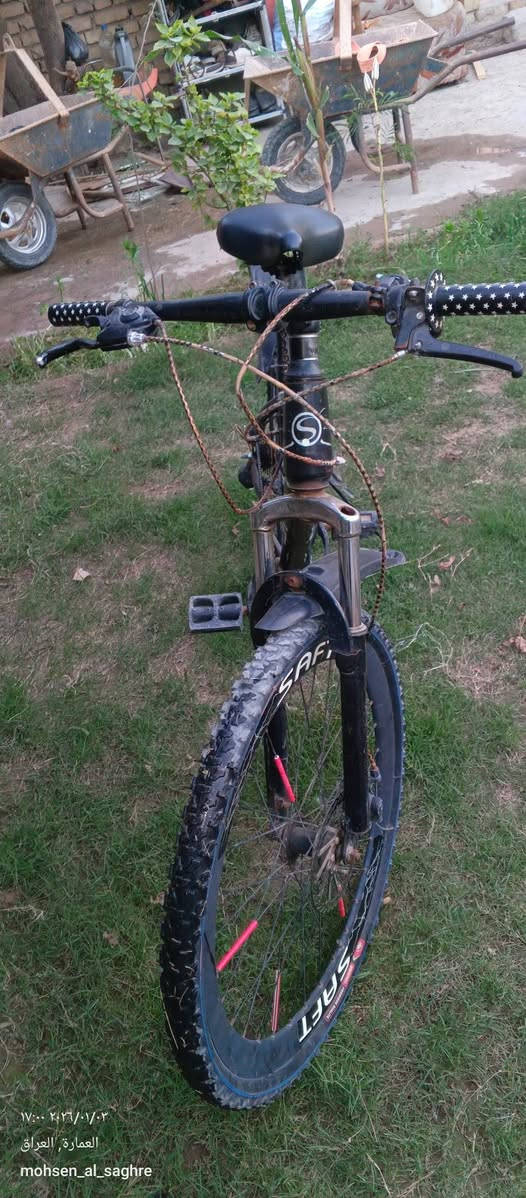 للبيع: بايسكل جبلي (ياباني) SAFT – حجم 26 إنج
مواصفات 

حجم 26

إطار قوي ومتين 26 إنج

هيكل معدني أسود أنيق

عجلتين مع كفرات بحالة جيدة (مضاد للانزلاق)

فرامل أمامية

ممتاز للطرقات والسوق والتمشية

مستخدم بحالة نظيفة وجاهز للركوب فوراً

نضيف كلشي شغال

السعر 115 وبي مجال قليل 

متوفر واتساب فقط 

***********
