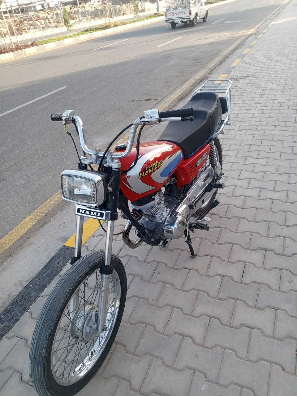 كلك كلك كلك  🔥♥

سلام عليكم اربعه كير للبيع 
دراجه نضيفه وحلوه كل نقص مابيه عده كرهباءيات
 مواصفاته : 

بريك جديد بالمكان
كشن اصلي
تانكي اصلي 
تاير خلفي اصلي 
صينيه اصليه 
لايت امامي اصلي 
لايت خلفي اصلي
كلجات جديده اصلي
ملاحضه مكينت دراجه مفتوحه مبدل بوشه وبستم اصلي 
اكلك لكدام حته ماتفشل وياك

ذني شغلات الدراجه شادهن بيدي وكلهن اصليات واغلى شي بالسوك

سعر الدراجه (325) مكاني نجف حي رحمه

رقمي  *********** بي واتساب
