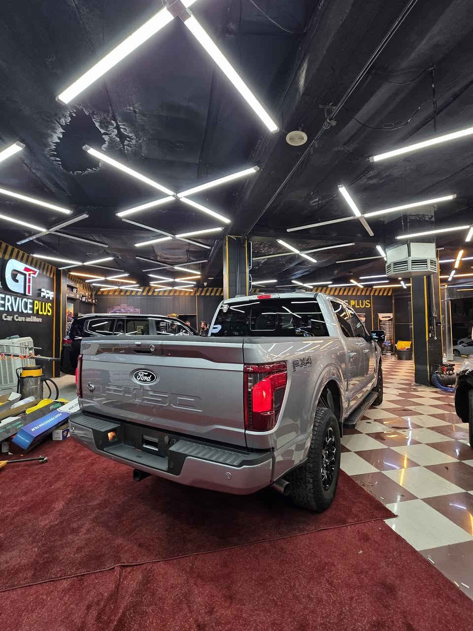#f150للبيع

2024 XlT (fx4)
V6 3.5 turbo 

السعر: 360 $$

ماشيه: 6000 mi
دبل أكسل(4x4)
قفل اكسل
٦ سلندر
كيجات دجتال
كشنات امامي هيتر
كشنات امامي تحكم كهرباء
كير طرح
كير ١٠ نمر
شاشة جبيرة
كاميرات ٣٦٠ درجة 
حساسات امامي خلفي
اشاير بل مري
نقطة عمياء
تشغيل عن بعد 
رادار امامي+ خلفي
مرايات هيتر 
باب طويل بدي قصير (المرغوب)
كير و محرك و أكسل حدادية كلة بشرط

نص جاملغ صبغ صفحة سكن
بدون ارباك بدون دواخل بدون شاصي

مكان سيارة أربيل
للاستفسار: ***********
فقط بيع بدون مراوس
