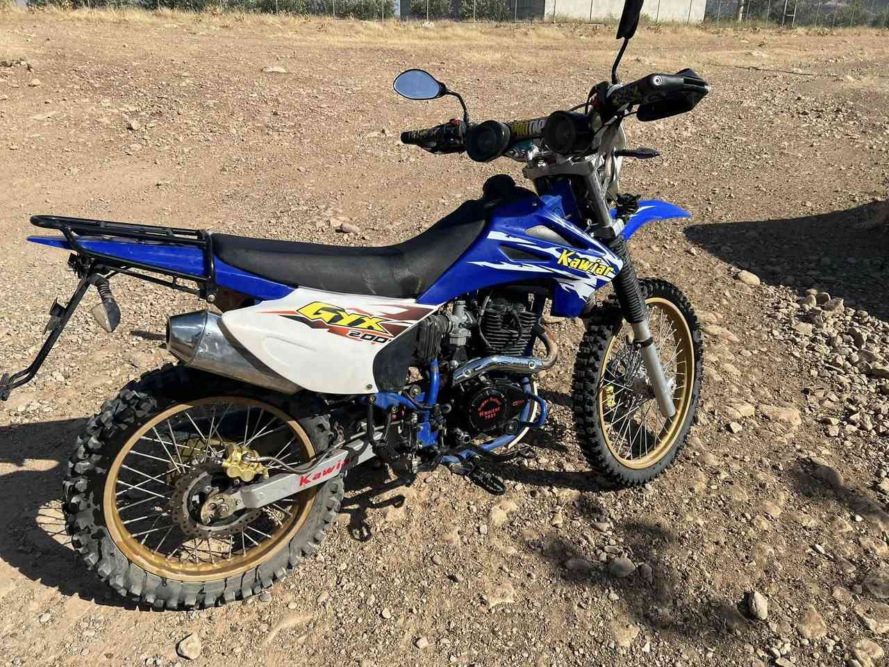 Slawe xwatan le bet am sheraman haya bo froshtn makina 250 sopar safare tayay bo tayay ba shart 
Shwen sharazur nrxe 930 ma3malayake kam


**إذا كنت صاحب هذا الإعلان وتريد حذفه لأي سبب، رجاءا أرسل رسالة إلى الدعم الفني**