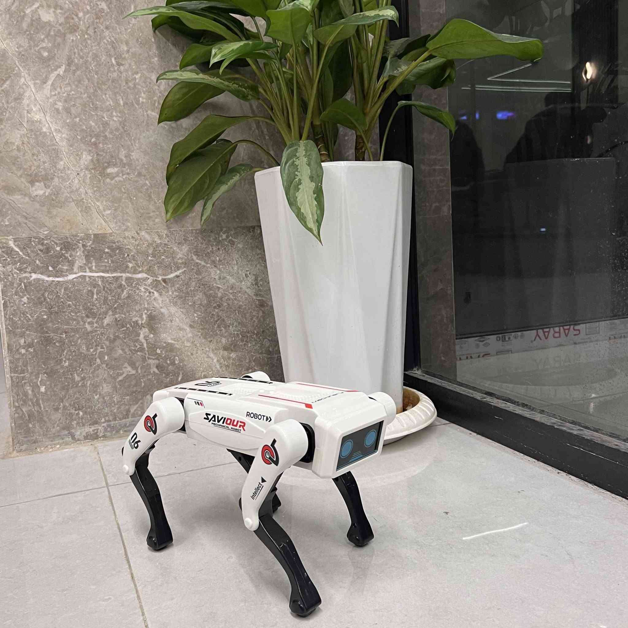 🤖 روبوت الكلب الذكي AI
مرح تفاعلي بلا حدود!

تحكم عن بُعد 2.4GHz مع أوامر صوتية لتنفيذ الحركات بكل سهولة 🎮🗣️
يمشي، يلتف، يجلس، يرقص ويقدّم حركات استعراضية ممتعة 🕺
موسيقى وإضاءة تضيف جو من الحماس ✨🎶
بطارية قابلة لإعادة الشحن للعب أطول 🔋

🎁 خيار مثالي للمرح
لعبة ذكية تجمع المرح والتفاعل

روبوت الكلب الذكي AI ROBOT – تحكم عن بُعد 2.4GHz مع أوامر صوتية

روبوت كلب تفاعلي يعمل بالتحكم عن بُعد بتقنية 2.4GHz، مصمم للحركة واللعب وتنفيذ أوامر متعددة مع إضاءة وموسيقى.

 • يعمل بتحكم عن بُعد بتردد 2.4GHz لسهولة التحكم بالحركات.
 
• يدعم الأوامر الصوتية (Voice Control) والتفاعل المباشر.
 
• مزود بخاصية البرمجة لتنفيذ الحركات حسب تسلسل الأوامر.
 
• حركات متعددة مثل: التقدم للأمام، الالتفاف، الجلوس، النهوض، والانحناء.
 
• يحتوي على موسيقى، رقصات ديناميكية، وإضاءة جذابة.
 
• يدعم وضع الدورية التلقائية (Auto Patrol) ووضع الاستعراض (Stunt).

 • ريموت كنترول 2.4GHz
 • تحكم صوتي
 • الفئة العمرية: 8 سنوات فأكثر
 • الروبوت: بطارية ليثيوم قابلة لإعادة الشحن 3.7V 
 • الريموت: 2 × بطارية AA 1.5V

الملحقات:
 • جهاز تحكم عن بُعد
 • بطارية ليثيوم قابلة لإعادة الشحن 3.7V
 • كابل شحن بغداد, العراق


**إذا كنت صاحب هذا الإعلان وتريد حذفه لأي سبب، رجاءا أرسل رسالة إلى الدعم الفني**