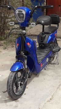 سعر ه    300  وهضه رقمي 07827511786