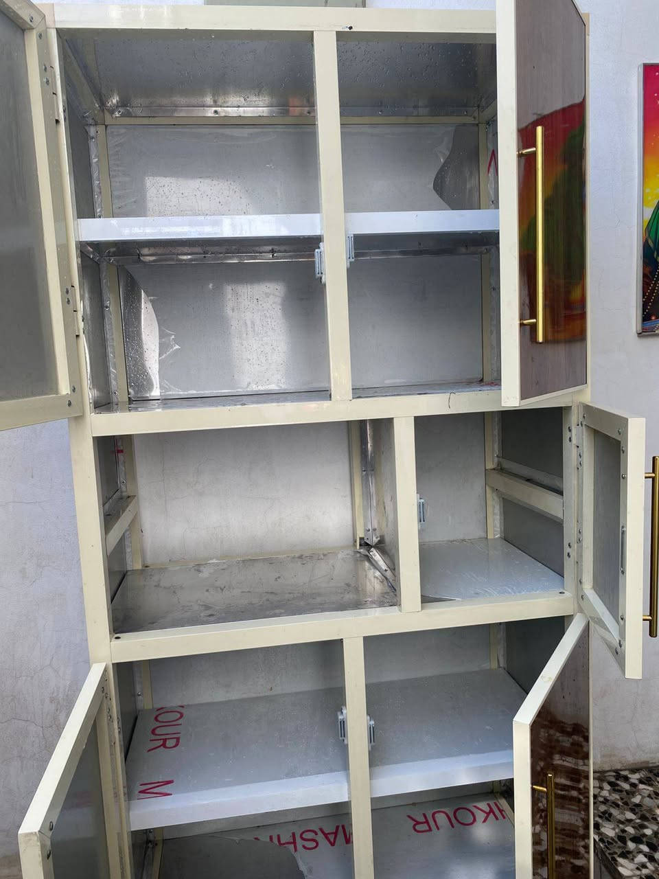 كاونتر المنيوم مستعمل نضيف للبيع سعرة ٣٠٠ وبي مجال


**إذا كنت صاحب هذا الإعلان وتريد حذفه لأي سبب، رجاءا أرسل رسالة إلى الدعم الفني**