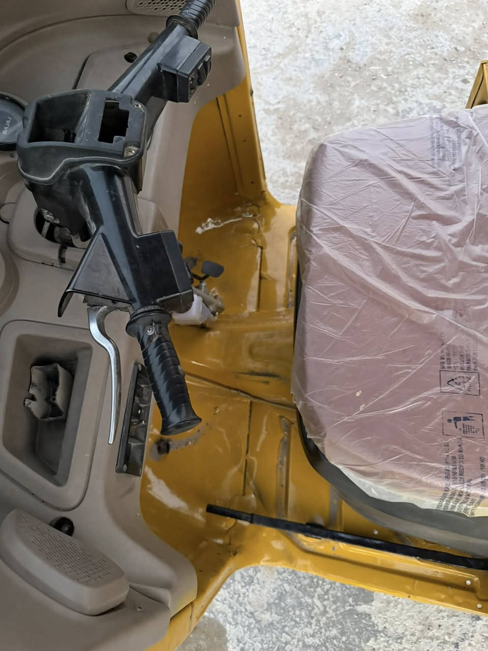 يا
تكتك ٢٠٢٠/١٢ رقم بغداد تحويل ثاني يوم اله عقد اسويلك يله تاخذه مابيع هيج 
مكينه مكفوله لاتنقص ولا تبخر كهربايات شغاله جاهزه للشارع كبل كشر نضيف بغداد الرشاد سعر ٦ وبيه مجال ***********
