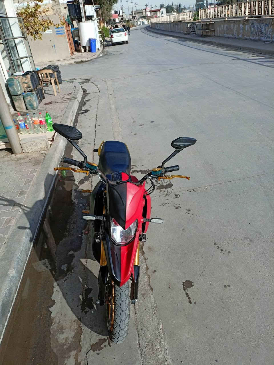 سلام عليكم  دراجه قفاس شحن للبيع 

موديل  2026

فول مواصفات 

تشغيل عنبعود 

اثنين مفاتيح 

شحن سريع بلادي اصلي

لون مصبوغ جماليه فقط 

اخوان صارلي شهر نص مشتري دراجه عندي

 ضروف شخصي جاي ابيع

سعر مليون 300الف بي مجال 

 مكاني كركوك تسعين 

***********
