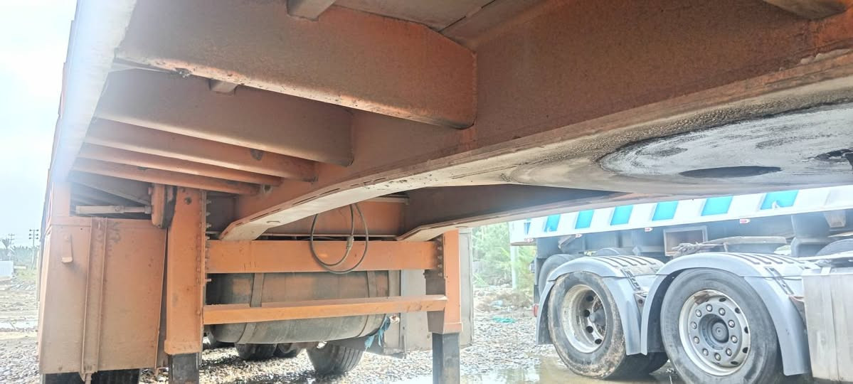 السلام عليكم للبيع عربانه حداديه
شاصي ١٦ دناكير مان نص جي اف طول ١٢ و٦٠ مكفوله

كفاله عامه السعر ٨٠ ورقه وبيه مجال للاستفسار *********** أو ***********
