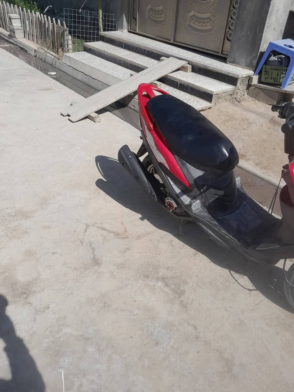 سلام عليكم عدي ماكس عدله كفاله دراجه اريد مراوس بفورزه مكاني بغداد دوره ابو دشير *********** كله شغال سلف هندر اشاير كله شغال
