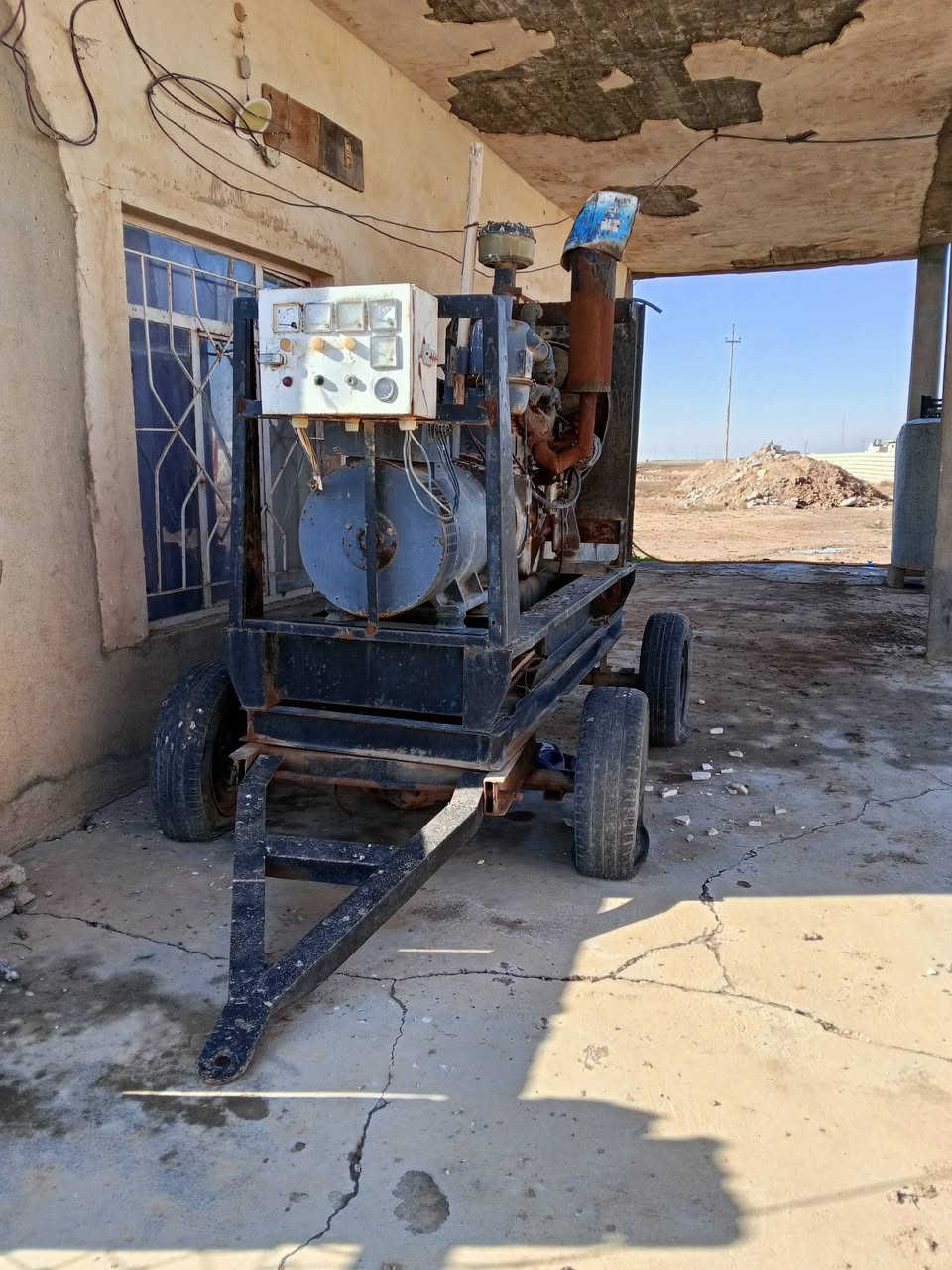 مولدة محرك فوركسن أبو 6 سلندر للبيع  ب25 ورقةمع مرشة تركية 40 دونم رئيسي أبو 5 انج البوري ب20 الف أبو 4 ب18 الف والفرعي ب7 الاف نوزل كامل ب4000الاف مع غطاس 30 حصان طاقم كامل ب2 مليون مع كيبل مكذل اربع خطوط 300 متر ب750 الف  للاستفسار الاتصال عالرقم*********** مكان الأغراض مخمور ناحية القراج قرية الخرباني
