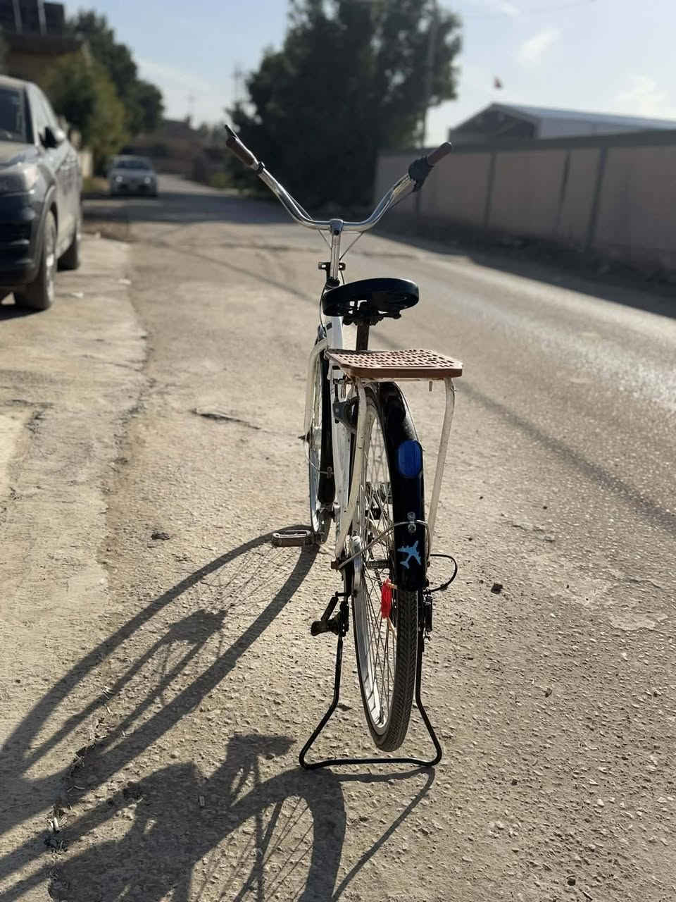 السلام عليكم بايسكل حجم 26 ما ناقصه اي شي العنوان بابل النيل  السعر 105 وبي مجال للطيبين لاتصال على هذه الرقم ***********
