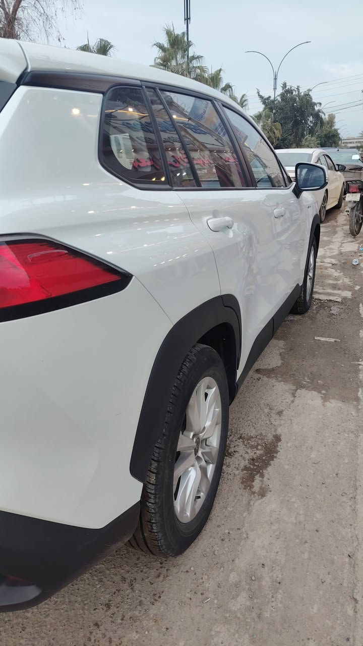 كورلا كروز موديل 2025
السيارة حساسات امامي خلفي

4 كامرات  اسلايد رادار تحديد مغادرة مسار

داخل مخمل ماشيه ٢٣ الف قابل للزيادة

السعر 175 وبيها مجال بسيط حق الجية
رقم الهاتف ***********
