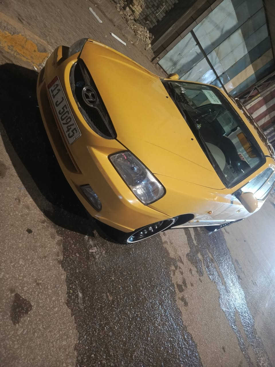 السلام عليكم شباب فيرناء 2014 بسمي سنويه 30 هيه وغرامات امصفره سياره ما بيه اي حادث بيه بس تعميرات اخياسات امسويهن فقط مكينه وكير وحداديه تخم تأير ابو الخط جديد السياره مابيه اي نقص مال جنايي المكان أحله حي الشاوي قرب المقام السعر 77وبيه مجال حك الجيه رقم الموبايل ***********
