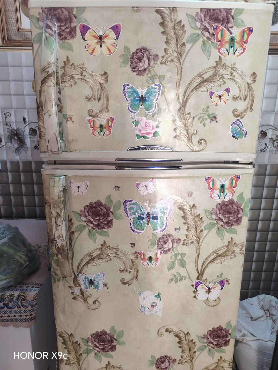 سلام عليكم ورحمة الله وبركاته من رخصت الأدمن عندي ثلاجه كبيره شغاله سعر 150الف طريق سيد ابراهيم يم مولده أمير شبجان الثانيه هذا رقمي ***********
