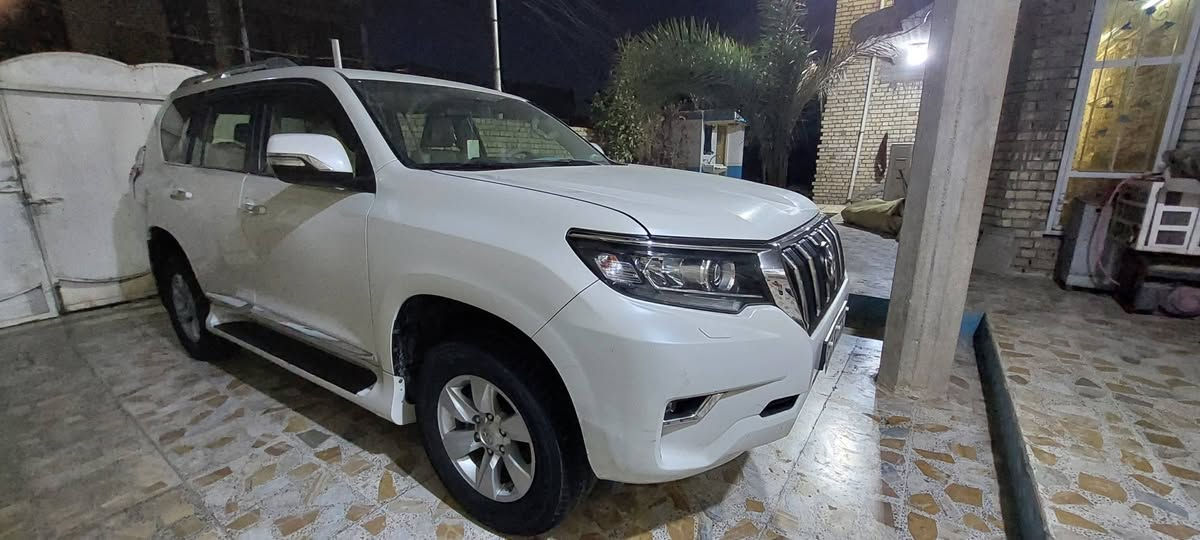 السلام عليكم لاندكروزر برادو موديل 2018 ماشيه 91 الف فئة TX.Sرقم أربيل انكليزي تحويل مباشر السعر 37 الف  تفاصيل أكثر اتصال ***********
