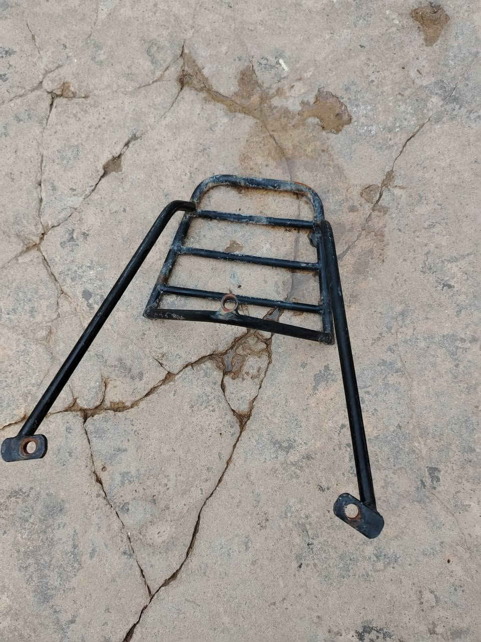 غراض للبيع ماكس منغولي اصلي وشغلات ***********
