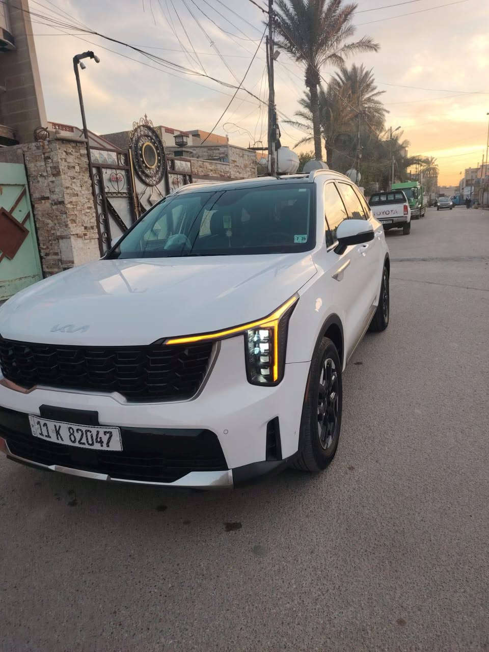 السلام عليكم سورنتو امريكي فئة s   موديل 2024 السيارة مواصفات فول ماشية 37429 حادث بسيط جدا بدون صبغ ولا تبديل السعر 27500 $ للاتصال ***********
