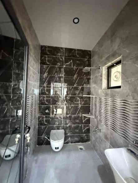 دار طابقين  #ركن  طابو صرف للبيع

 المساحة : 100 متر مربع  (10*10) متر 

 يقع على  شارعين  20 م 

((نظام دكت - مغربي - غاز - المنيوم - واجهه فلين ))

(كراج - استقبال - مطبخ حار وبارد - غرف نوم عدد 3 - مجموعتين صحيات)

 الموقع :   حي الواسطي  _  مقابل  ماركت  عدنان

💵💵السعر 195 وقابل للتفاوض💵💵

🔴 1- التعامل يكون مع صاحب العقار الشرعي حصراً
2- المكتب  وسيط بين الطرفين ولحفظ الأجرأات القانونية والتأكد من صحة العقار قبل تسليم اي مبلغ بأشراف قانوني

للأستفسار ✅مراجعة مكتب القصر الذهبي  🔔

📍عنوان المكتب كركوك واحد حزيران قرب تقاطع الحصو ورمل 
         

                          
***********
***********📱

✅نستقبل جميع عروضاتكم السكنيه والتجاريه في كركوك 💯والترويج لها عبر الصفحه الخاصة بل مكتب
                  #مكتب  القصر الذهبي  للعقارات 
للأستثمار والتطوير العقاري 💯 معنا نحو الأفضل
