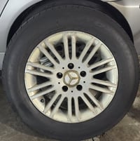 للبيع تخم ويل حجم 15 لا عواج ولا تصليح يرادله صبغ وتايراته جدد بس يابس...