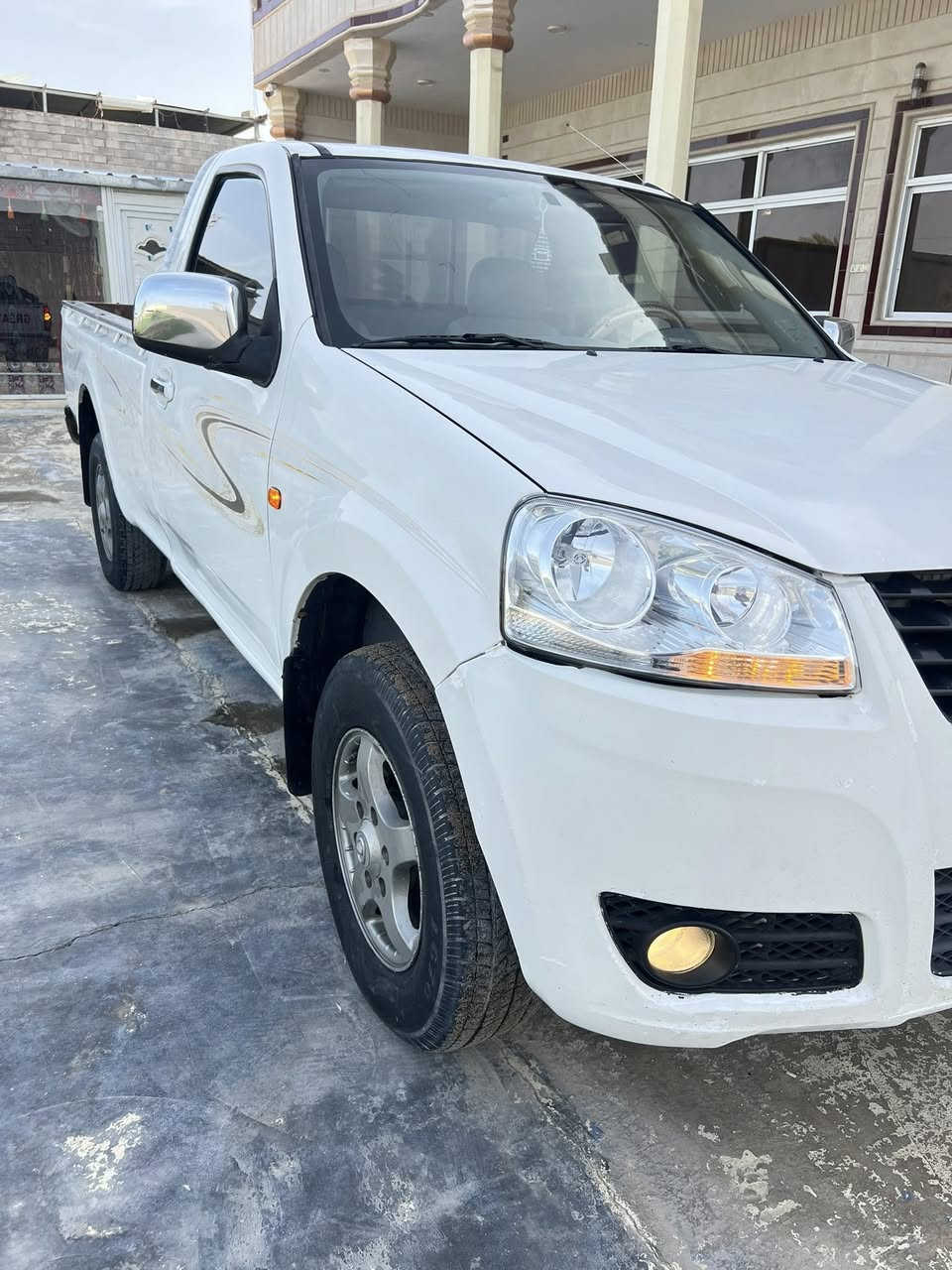 سلام عليكم كريت ويل 2013  مكينه وكير جدد تبريد ثلج حداديه جديده. تخم تايرات جدد سياره جاهزه ٥ جنكال 
السعر ٧٠بيه مجال بسيط.    مكاني. البصره 
اتصل ***********. بس الشراي ينتصل بيع فقط //
