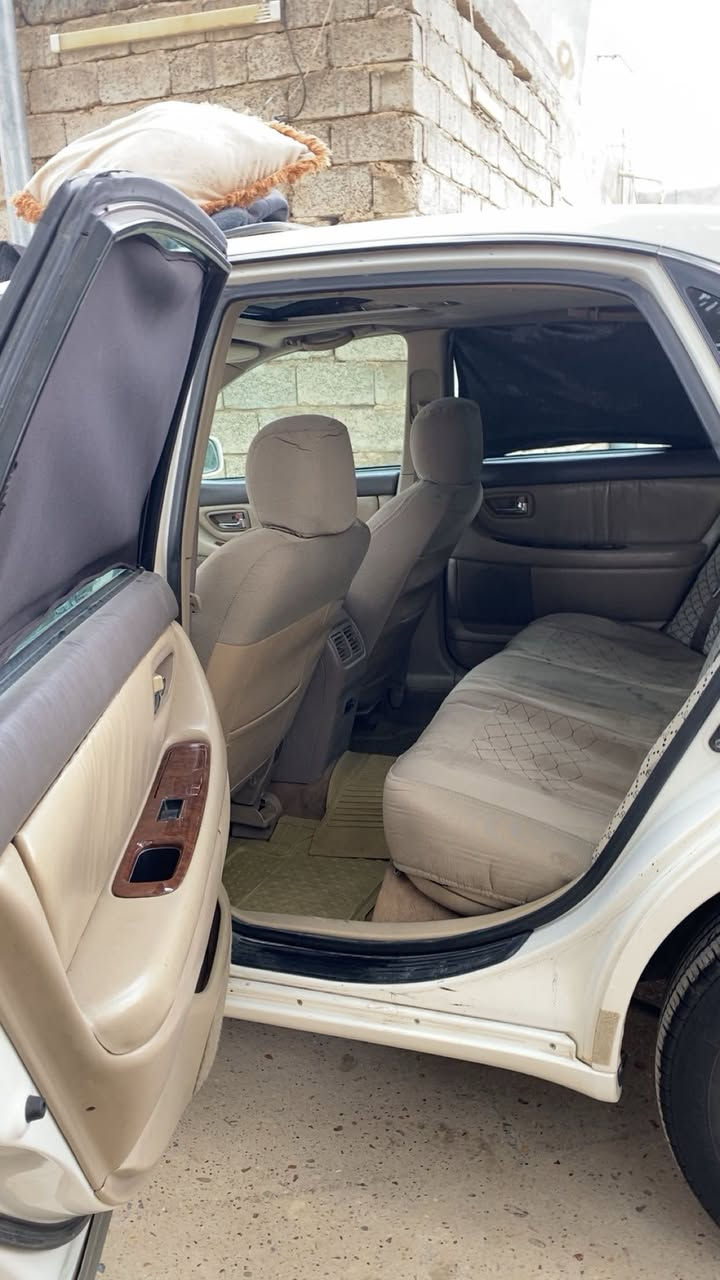 افلون 2001 خليجي
رقم بغداد خصوصي 

لون ابيض 
گير ومحرك شرط
كهربائيات السيارة كلها شغالة
داخل السيارة جديد
من كشانة وبطاين بوب ودشبول

ضرر السيارة - ثلاث قطع 

سونارها موجود بيها.

السعر - 100$ وبيها مجال .

عنوان السيارة - صلاح الدين - قضاء الضلوعيه
للأستفسار - ‭***********
