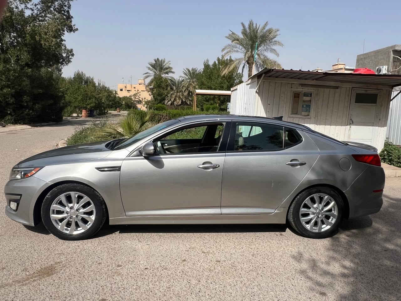 سلام عليكم اوبتما للبيع فول مواصفات الخير كامله من كلشي تبريد صدر امامي خلفي تخم تاير كامله  من كلشي سياره فول مواصفات مكان سياره بغداد ثعالبه وره صيطرت شعب ***********
