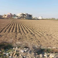 ارض للبيع ١٠٠ م واجه ٦ وربع وعمق ١٦ صحباها موجود وبيه كرت بلديه مسجل ح...