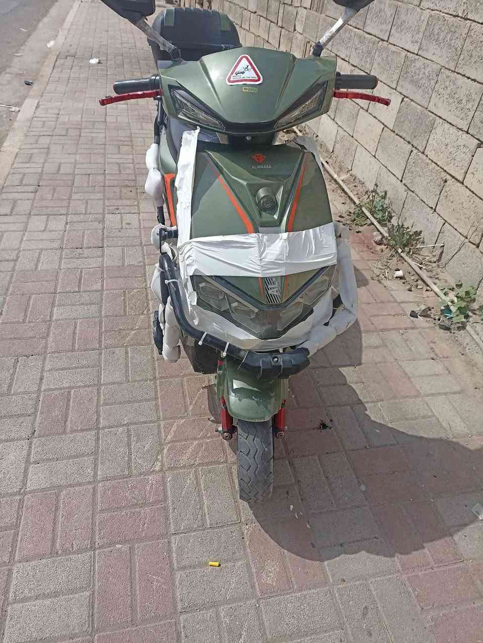 موطور شحن البيع بعده جديد 6بطاريات موديل 24 بطاريات كلهن عل فحص كلهن بل كورتون مكان الرمادي 7كيلو اليريده يراسلني خاص اذا مراوس حسب القناعه


**إذا كنت صاحب هذا الإعلان وتريد حذفه لأي سبب، رجاءا أرسل رسالة إلى الدعم الفني**