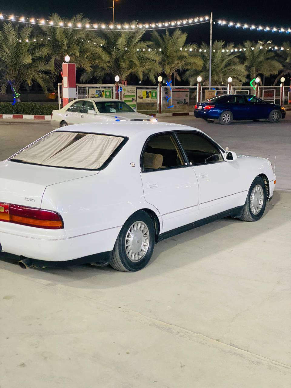 السلام عليكم كراون البيع 1992 رقم بغداد انكليزي بسمي السياره مكفوله من عيب شرعي مداور ثاني يوم السعر 70 السياره فول كشنات كهربائي منضومه غاز بانزين ***********
