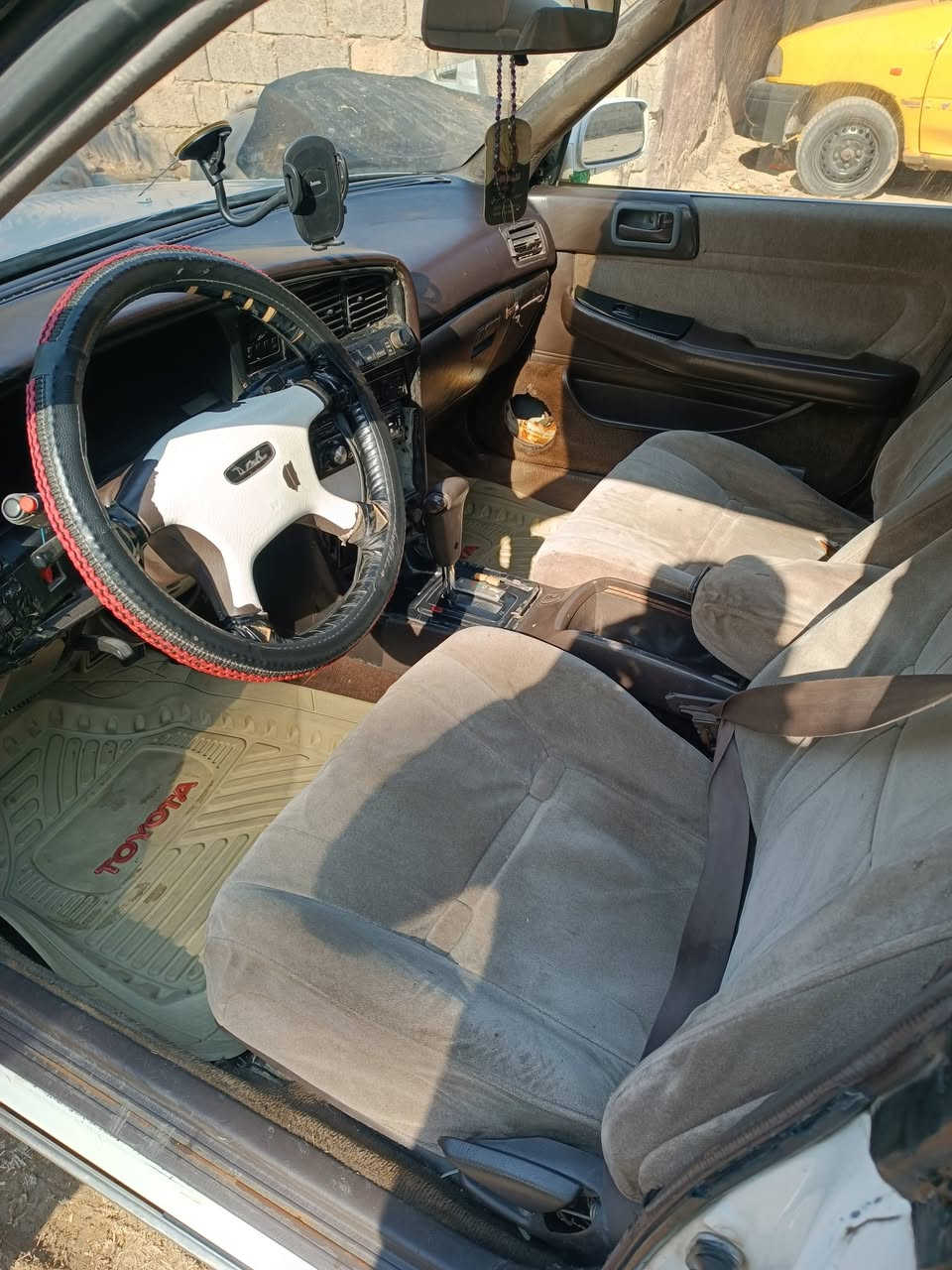 سلام عليكم مارك فلات مديل 91 رقم بغداد سنويه 30 بسمي لا ضربه ولا صبغ ولا كصه مكينه ونجي بلادي سياره حلوه السعر 45 مكاني كربلاء وهاذه رقمي ***********
