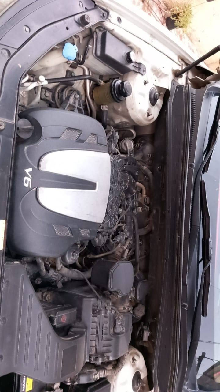 السلام عليكم ..
للبيع سيارة سنتافي موديل 2012 محرك 6 سلندر 7 راكب .. رقم بغداد الانكليزي .
السعر 140 $ وبيها مجال .
التفاصيل بالسونار المرفق . 
هاتف ***********
