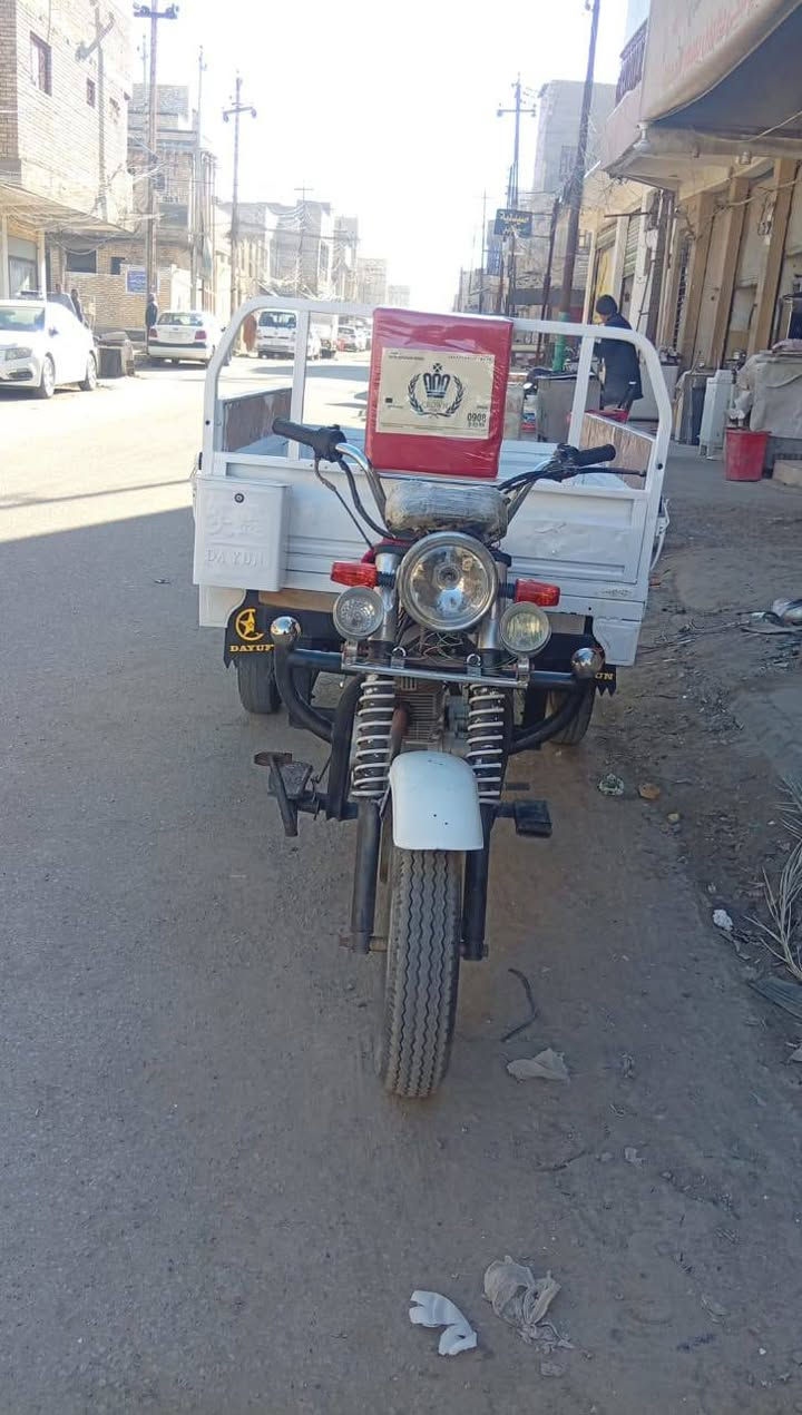 سلام عليكم
شباب ستوته دايون للبيع 
مديل 2012 معمره اوراق اصوليه 
محرك مفتوح 
مكاني الناصريه مركز اخوان انه مكلف بل النشر
سعرها 1350 مليون شراي يتصل على الرقم 
***********
