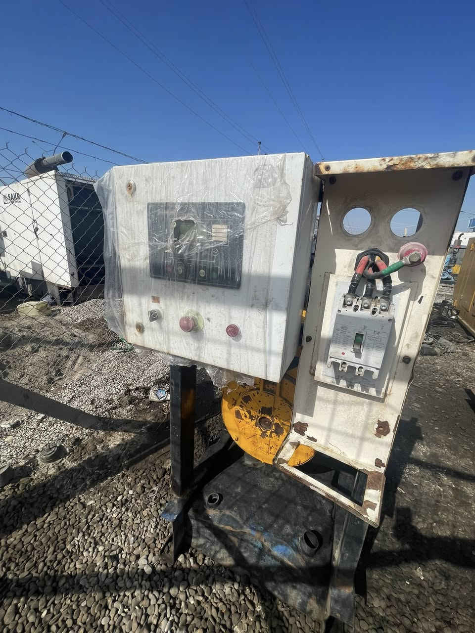 #وجبة جديدة اسعار مناسبة
#بيركنز 6 بستم 
سوبر كلر جويتر
سيت بلاد
توليد لوري سمر 150 كيفي  
شاشة حماية 
عنوان فرع الأول ديالى خانقين 
فرع الثاني أربيل صناعه جنوبيه 
هاتف ***********
***********
