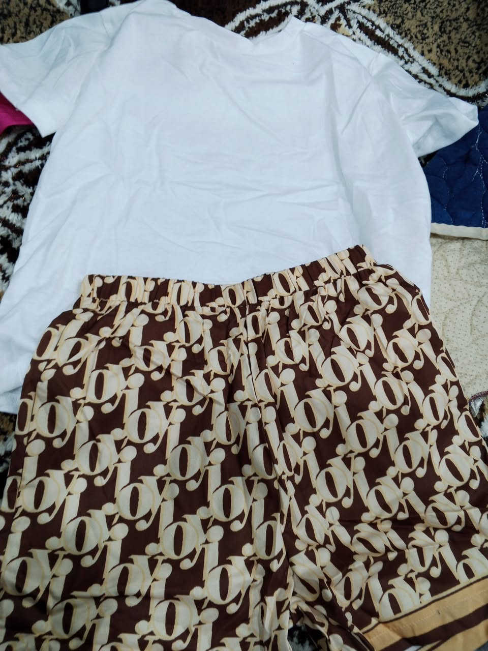 ملابس شي أن جديد غير مستعمل يوجد توصيل والي تحب تجي تشوف بعينها القادسيه نهاية حي


**إذا كنت صاحب هذا الإعلان وتريد حذفه لأي سبب، رجاءا أرسل رسالة إلى الدعم الفني**