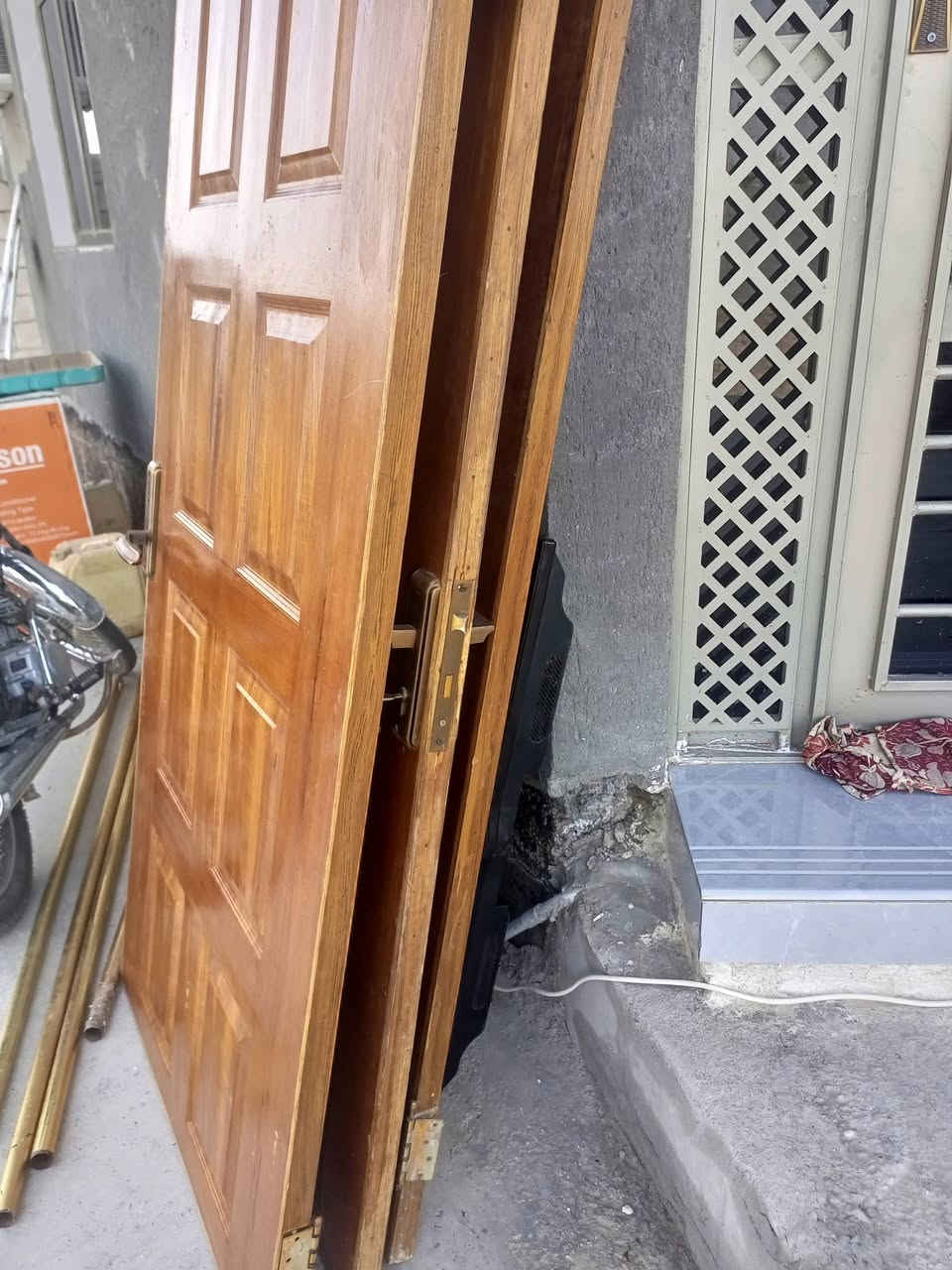 بوب مستخدمه نضيفات كلش شوفت عينك قياسات 190ب90 ***********
