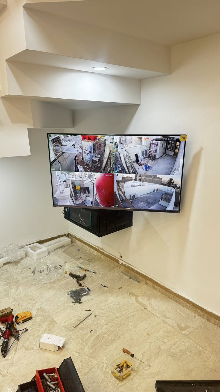 #الحمدالله_و_الشكر
  /
صور من اعمال مكتب الامير لكاميرات المراقبة و الانظمة الامنية 
تم تنصب منظومة كامرات نوع دهوا ip  دقة 8 ميكا و 6 مكيا      فول ليلي نهاري ملون  صوت صوره  عدد 4 في كل بيت   في منطقة زيونة 
 

 
مكتب الامير لكاميرات المراقبة و الانظمة الامنية يوفر لكم الحلول المناسبة و الجودة 🥇🥇في العمل 
مع الضمان على العمل لمدة سنتان 
و ضمان على المواد ايضا سنتان 
متواجدين بكل محافظات العراق الحبيب 
و اكيد عروضنا و الهدايا موجوده 🎁🎁
مع كل نصب 
بوكسات استراحه على عدد الكامرات🎁🎁 
واير hd 🎁🎁
و اسعارنا ماسبة لجميع 💰💰
***********
