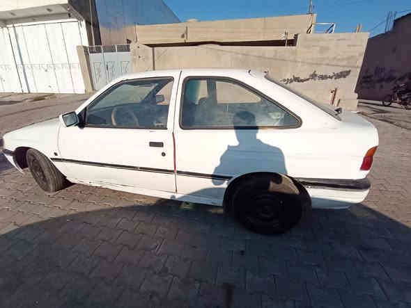 سلام عليكم سياره فورت موديل 99رقم كركوك سنويته نقل ملكي 4تيرات جديد كاربيات شغال محرك بي ضرف سعر 8اوراق ***********
