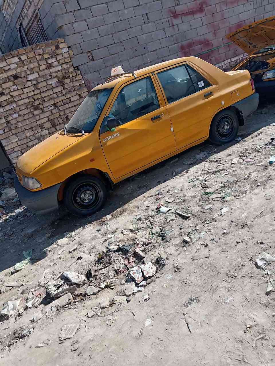 سلام عليكم سايبه لبيع موديل 2021  كفاله عامه سياره كلش حلوه تخم تاير جديد صدر جديد دبلات جدد مكان سياره دوانيه رقم قادسيه سنويه غير نافده الرقم صاحب سياره ***********
