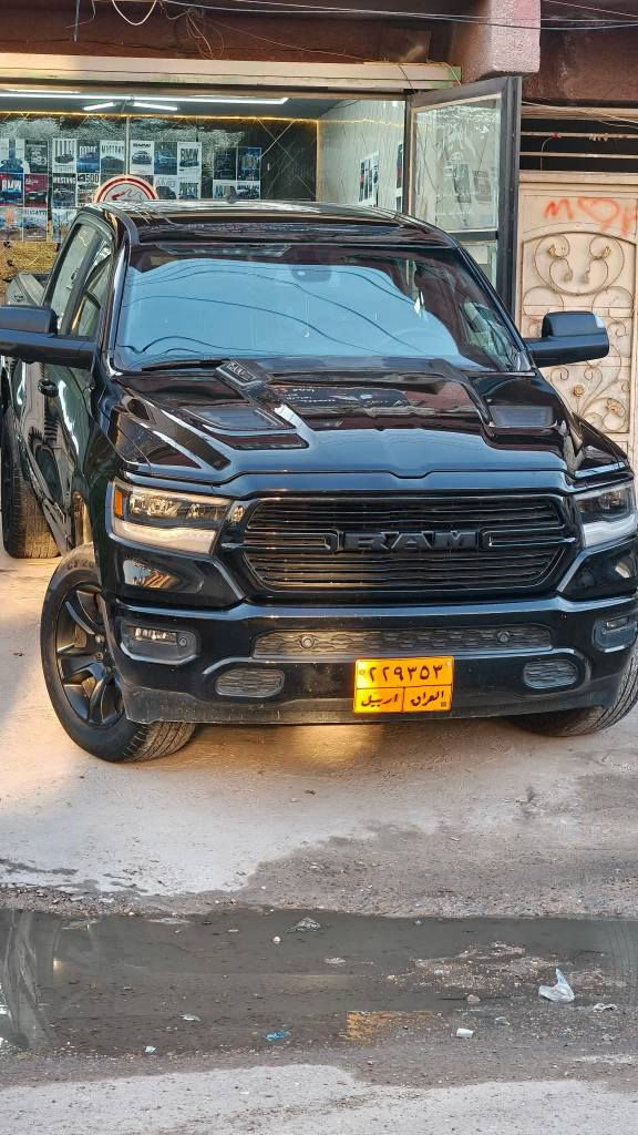 ‏Dodge ram sport black package 2020 clean title 
‏دودج رام سبورت بلاك باكج ٢٠٢٠ باب طويل بدي قصير  كلين تايتل وارد كندي 
‏ماشيه ١٢٣ كيلو 
‏مواصفات لمتد 
‏دواخل جلد 
‏مكينه ٥٧٠٠ 
‏شاشه كبيره
‏رادار 
‏نقطه عمياء  
‏تبريد و تدفئة مقاعد 
‏بانوراما
‏دوسه كهرباء
‏هواي مواصفات بعد ممذكوره
‏رقم اربيل باسمي 
‏السعر $340 وبيها مجال 
‏الدوره شارع الشرطة 
‏***********
‏‪***********‬ بغداد, العراق
