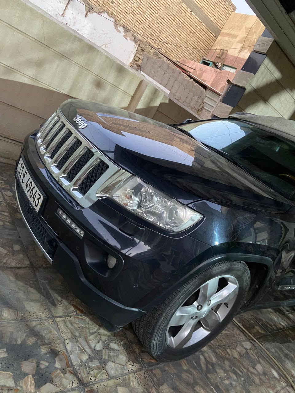 السلام عليكم 
جيب 2013 اوفرلاند خليجي
ماشيه 134 الف كيلو 
السيارة كفاله عامة 
المواصفات:-
جكات
بنوراما
خزن ميموري
زراكات لايت 
ستيرن كهرباء
لايت زينون 
كراسي جلد + كهرباء
دفع رباعي
كراسي تدفئة وتبريد 
صندوق كهرباء
تشغيل عن بعد 
مري كهرباء 

شاشة كبيرة 
السعر 200 وبيها مجال بسيط
*********** بغداد, العراق
