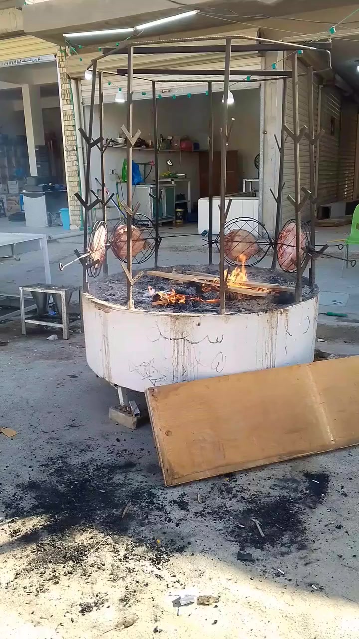 بيع دجاج وسماك  وشوي حي الخليج الزراعي قرب عمارات ابو مهدي الزراعي حي الزهور  ابو علي الهاتف ***********
