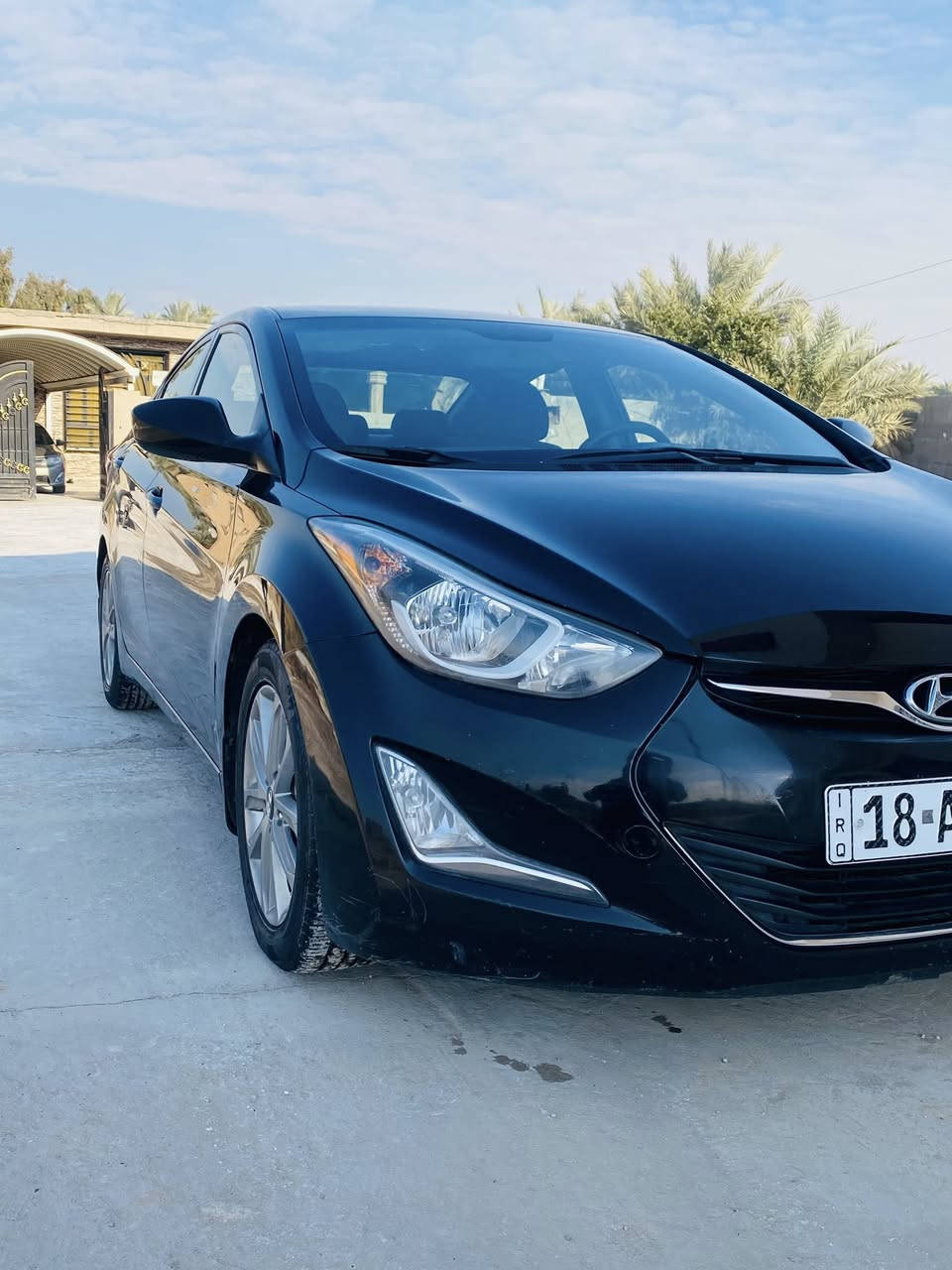 النتره للبيع وارد امريكي
المديل 2016
ماشيه 107كيلو متر حقيقي 
مكينا 1800ابلاديه 
رقم بابل انكليزي سنويه ل28
حادث السياره جاملغ خلفي الايمن شبر بي فقط بدون ارباك  
السياره نظيفه وحلوه وبلعافيه ع الياخذه 
السعر 120وبيه مجال بسيط 
للستفسار اكثر 
رقم الهاتف  ‭‭0772 681 1308‬
مكان السياره كربلاء
