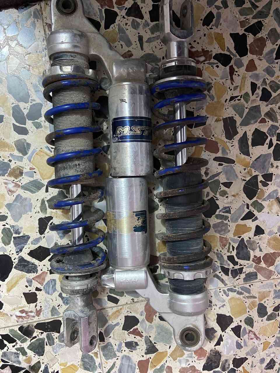 السلام عليكم غراض جبلي   وبوليس للبيع كلمن وسعره مكاني كربلاء توصيل غير متوفر خاص مفتوح رقمي ***********
