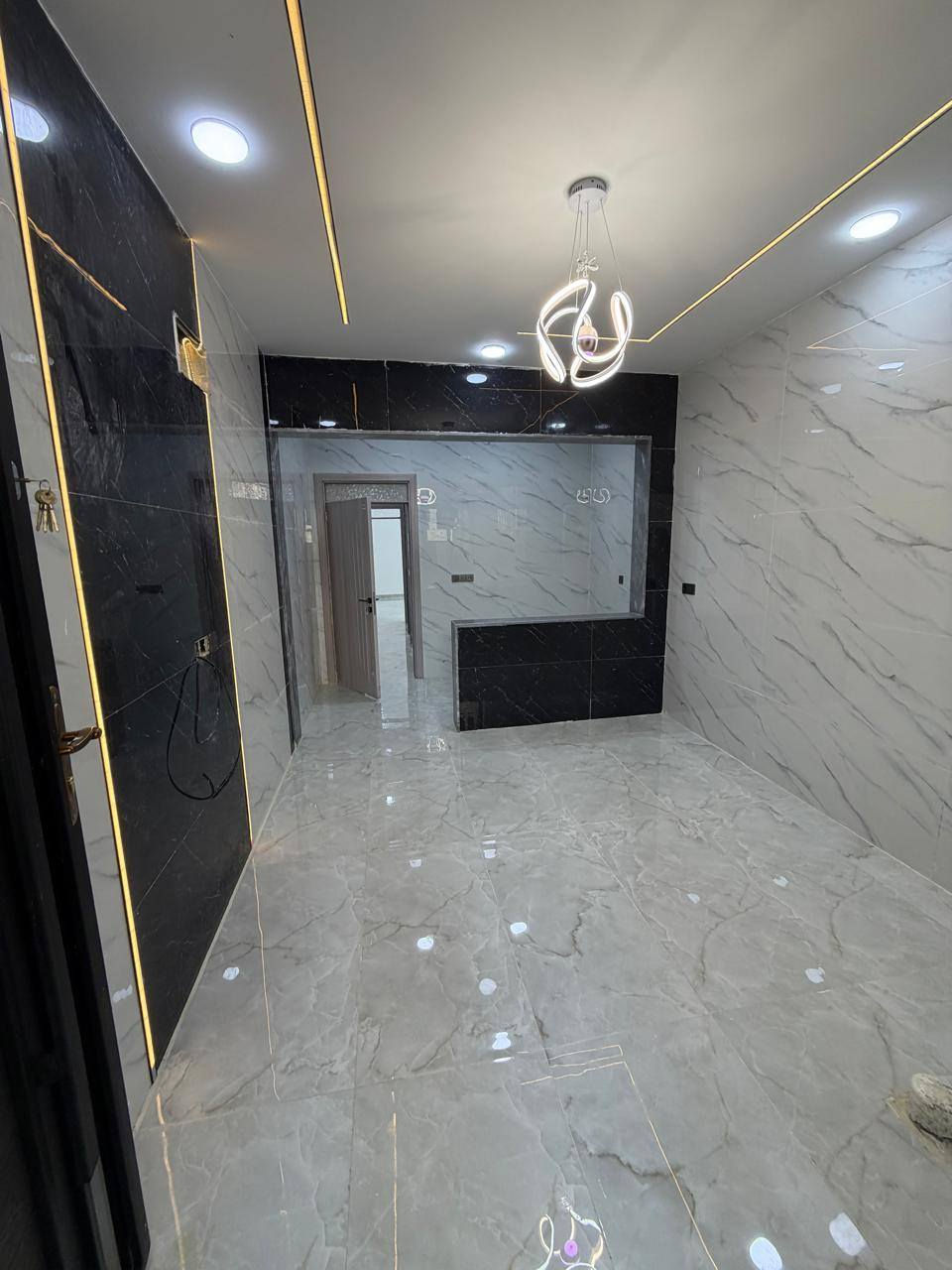 🏦 عروض مكتب بيت الأركان للعقار  🏦

دار للبيع حي الملايين الأولى مساحة ١٥٠ م 

الواجهة ٧.٥ م تفاصيل طابقين بناء حديث 

استقبال هول مطبخ حار بارد وخمس غرف 

الموقع  الملايين الأولى قرب جامع الصواف 
صنف ارض بستان ملك صرف، التسليم فوري 
🏦                                                 🏦
السعر على التليكرام https://t.me/alarkan_1
للاستفسار مراجعة مكتب بيت الأركان للعقار 

موقع موصل حي العربي قرب مطعم ماشاءالله 

*********** / *********** / *********** 🏦
