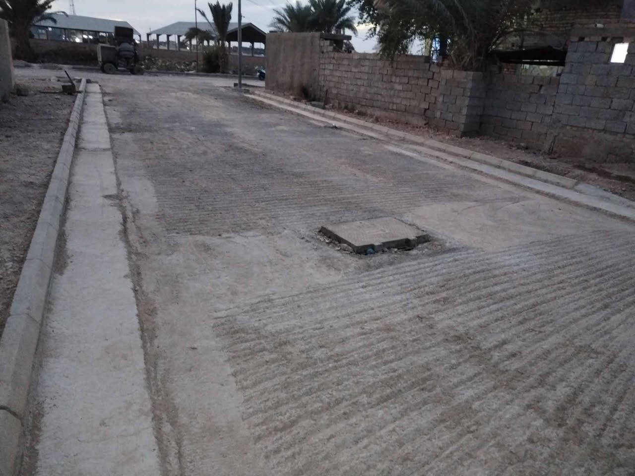 بيت للبيع في الدجيلي قريه جاسم الرحم قرب المختار صبيح الدلفي
 الاستفسار اتصل على الرقم ***********
