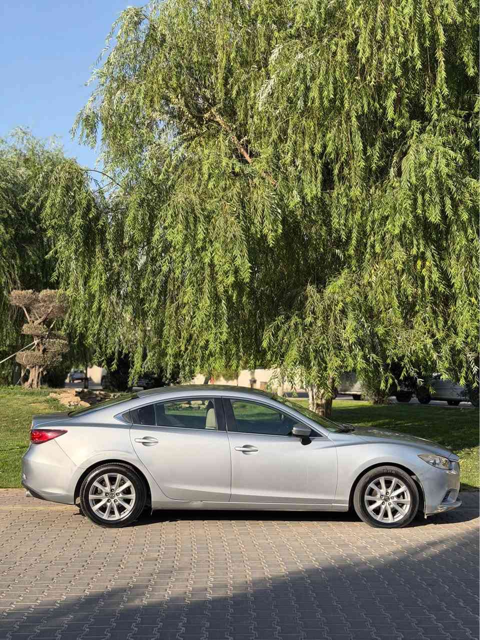 MAZDA6 2016
مازدا ٢٠١٦ سلڤەر خلیجی دەرگاو چەمەلەخی بۆیاخە یەک پەڵە کارتیشی هەیە  بە ناو بێ ئێرباگ ١٦٠ کیلۆ مەتر ڕۆشتوە سەیارەکە زۆر تازەو زۆر جوانە گێڕو مەکینەو تەقە ڕەقی بە شەرتە ڕەقم سلێمانیە 
نرخ:١١٣ 
*********** السليمانية, العراق
