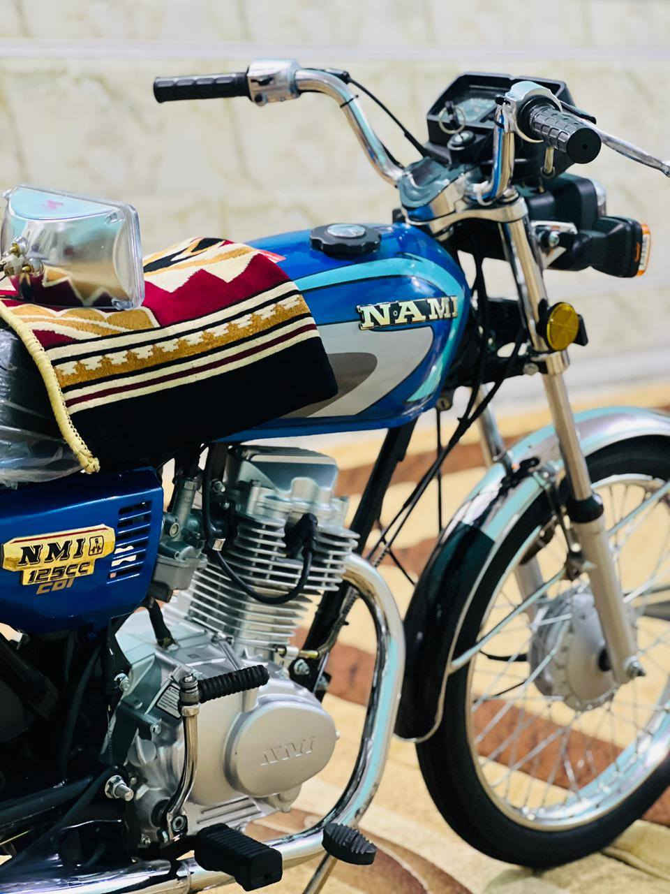 السلام عليكم 
نامه شلامجه مديل 23 اوراق اصلي وكاملات 
دراجه ناشفه بلاد مال جناي مكينته جيله ما تنكمش مكان رميثه اتصل. ***********
